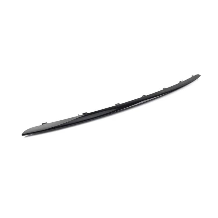 LR096164: Compatible with Land Rover Sport Windshield Cowl Panel
