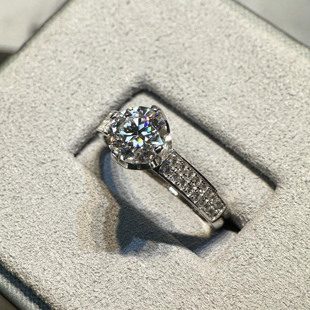Vinregem Classic 100% 925 Sterling Silver Round Cut 7MM 1.25CT 3EX VVS1 D Color Real Moissanite Diamonds Ring 2Pcs Wedding Engagement Jewelry