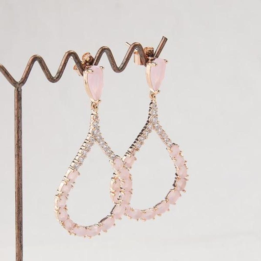 ARTRIA Luxurious and Lovely Round Hoop Crystal Earrings CHAERCR0002