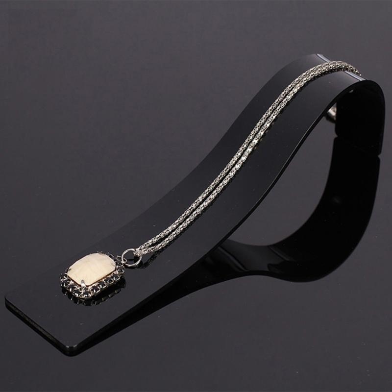 Organizator convenabil pentru lanțuri de mână Suport portabil pentru bijuterii pentru brățări și coliere Suport elegant pentru bijuterii