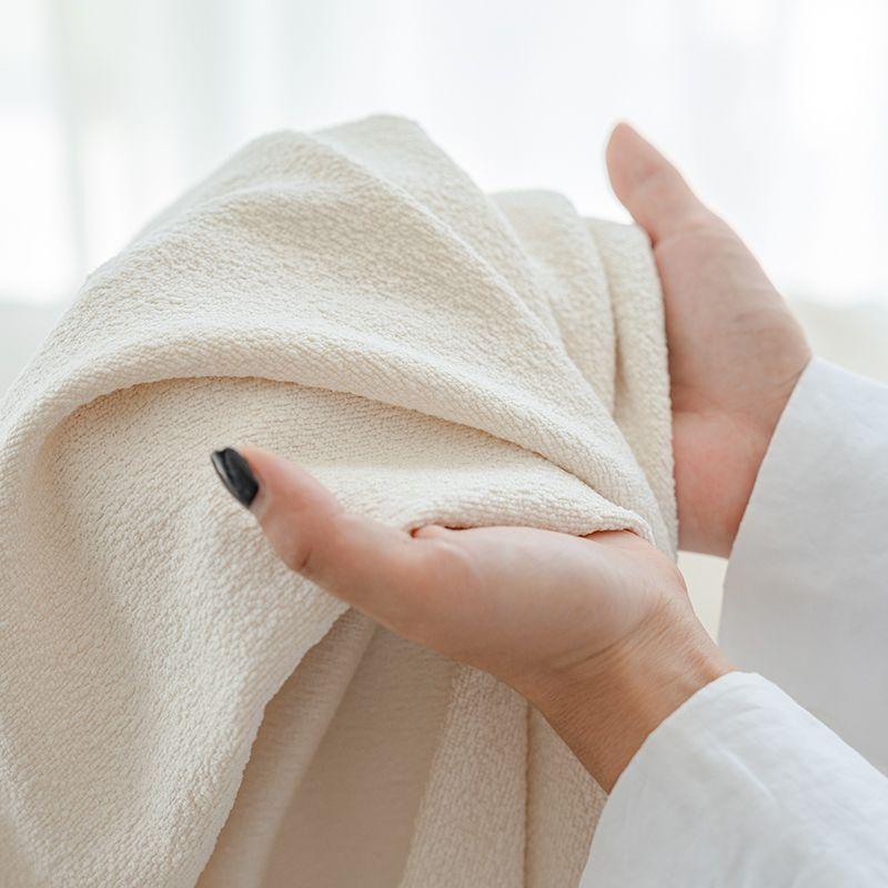 Подушка для дивана в стиле Light Luxury Style — фото 4