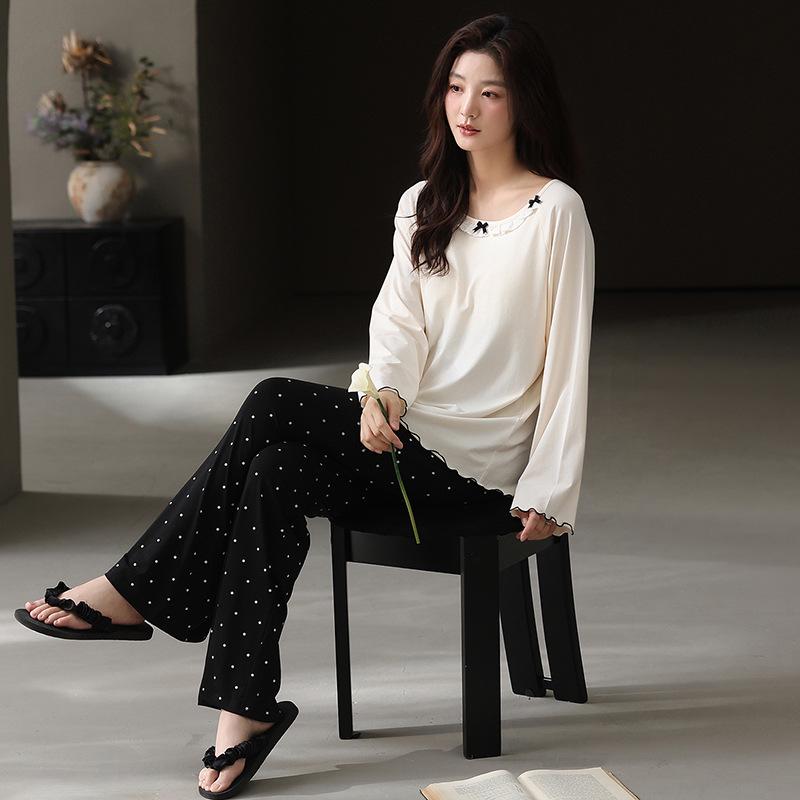 

Женский хлопковый комплект с длинным рукавом и брюками микроклеш, с нагрудными вкладышами - Облегающая домашняя одежда для весны и осени. XL