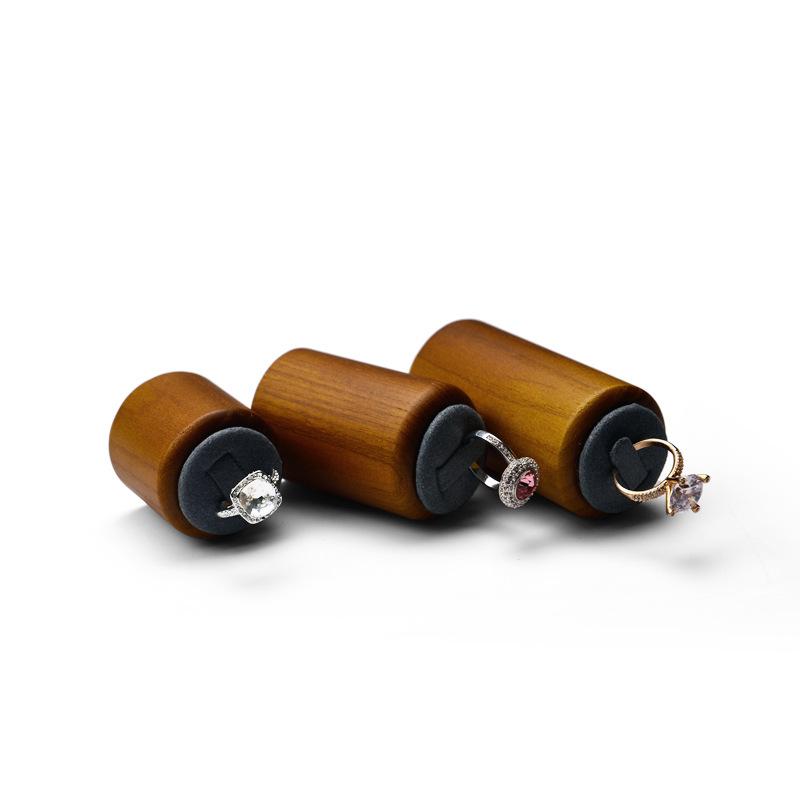 Premium Quality Ring Stand Solid Wood Jewelry Display Cylindrical Ring Holder 3Pcs Set Diamond Jewelry Props