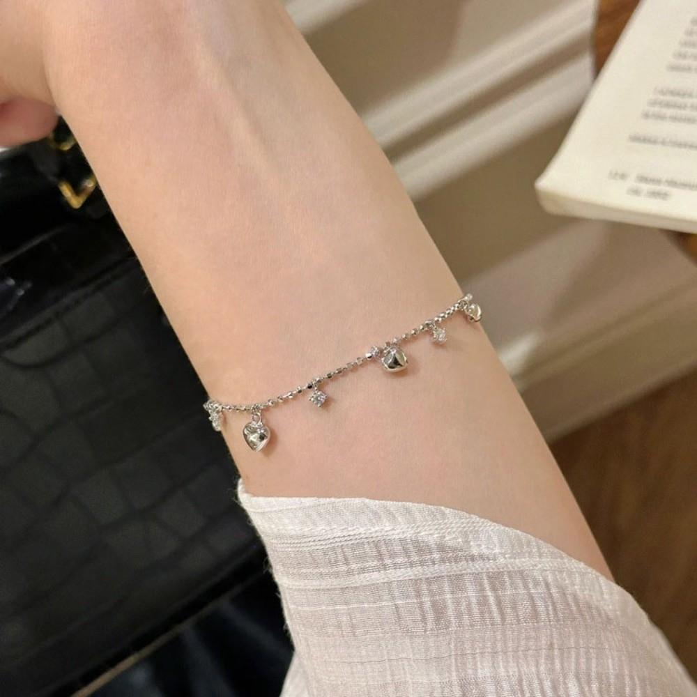 Rhinestone Heart Bracelet Bead Charm Hand Chain Elegant Gold Bracelet  Women