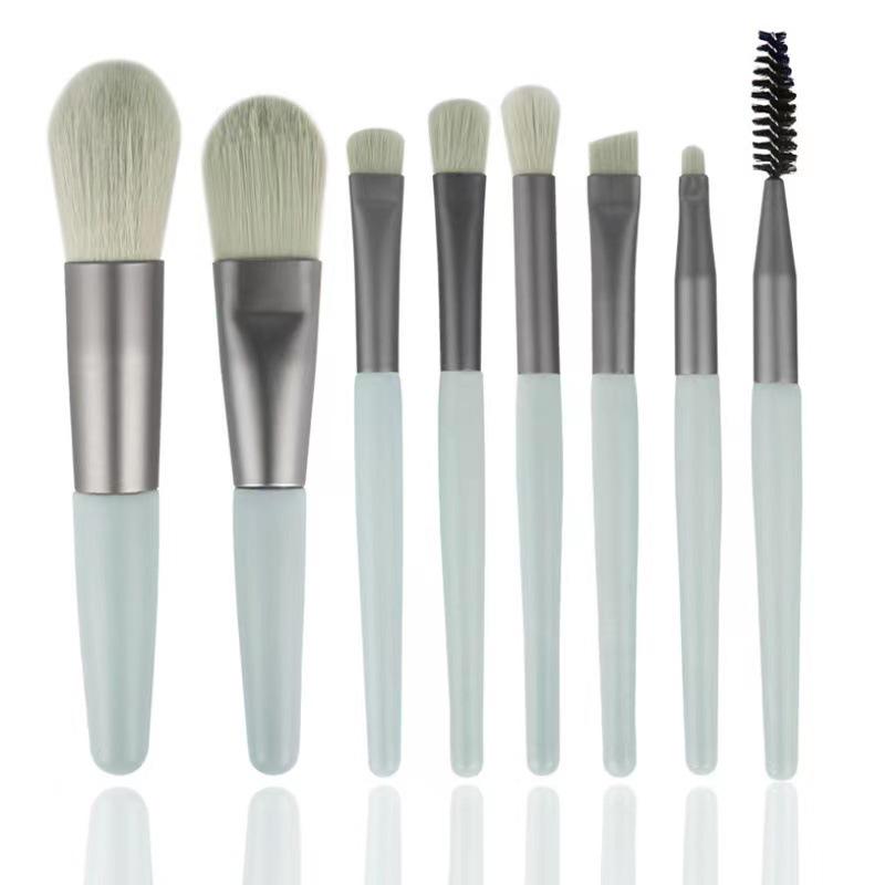 8-Piece Soft Bristle Makeup Brush Set for Beginners - Portable Eyeshadow & Foundation Brushes
