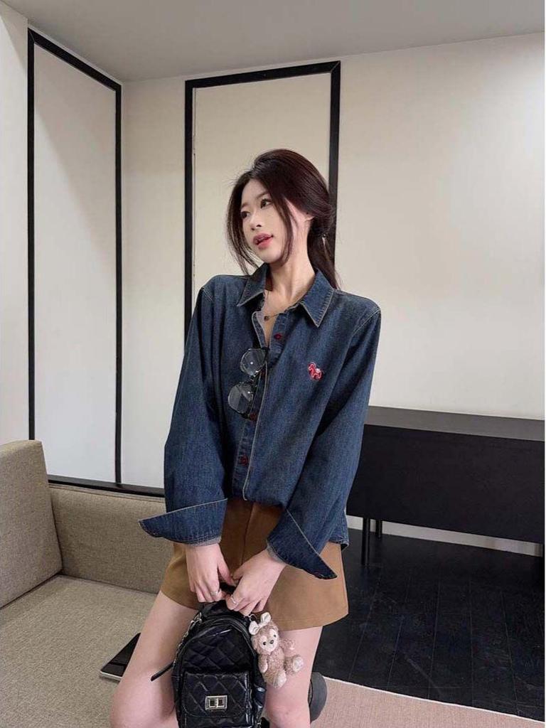 Deep Blue Retro Denim Shirt Jacket: Embroidered, Long Sleeve, Trendy Women's Spring/Autumn Style