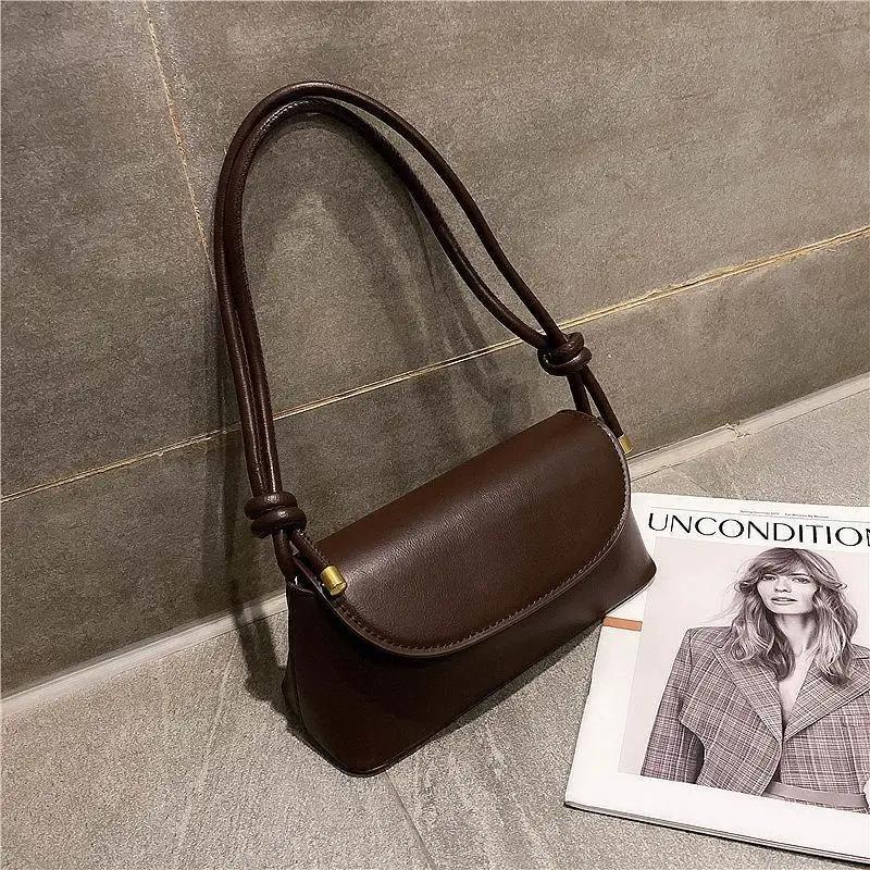 Small Retro Celebrity Internet Bag for Women  Elegant Crossbody Bag  One Shoulder Bag  New Fashion