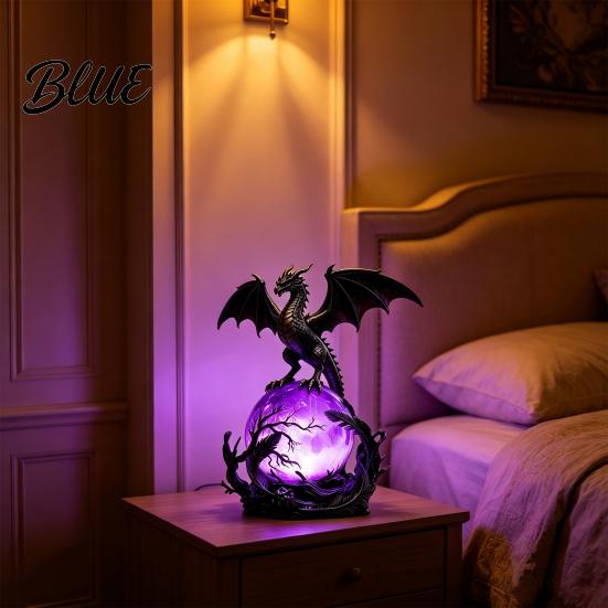 Resin Dragon Figurine Lamp USB Powered LED Light Gothic Style Decorative Ornament Fantasy Night Light Bedside Desk for Holiday Atmosphere