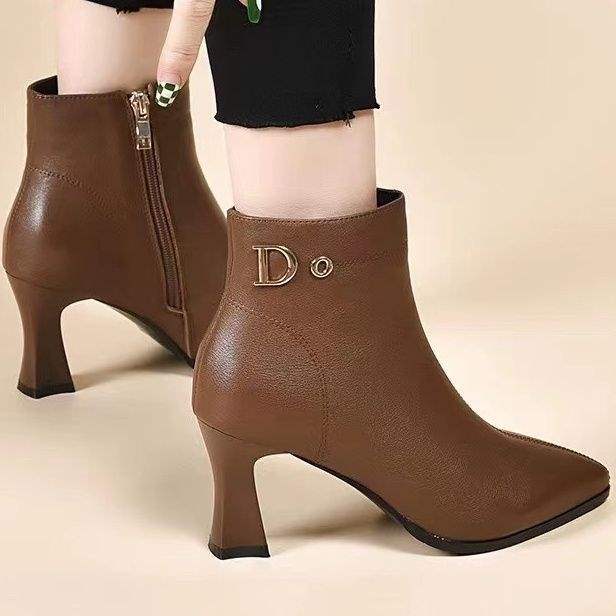 High heels women's autumn and winter 2025 new pointed thick heel Martin boots real soft leather women's shoes short boots women's single boots