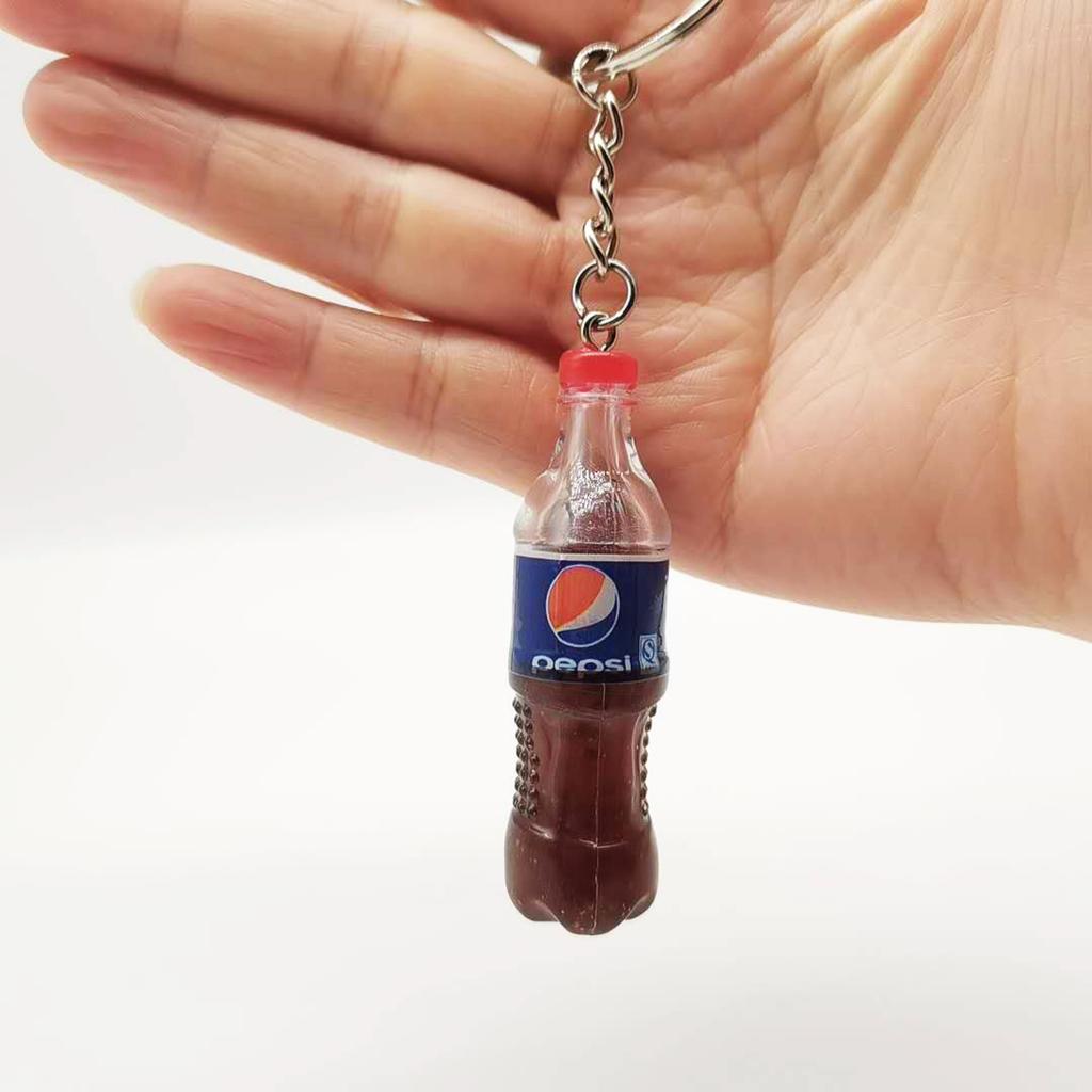 Kreativer Coca-Flaschen-Schlüsselanhänger Realistische Getränkeflasche Cola-Schlüsselanhänger Tasche Zubehör Werbegeschenk