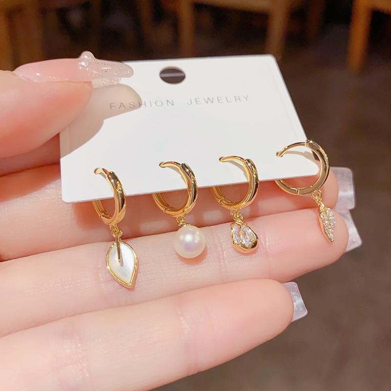 Stylish Irregular Four-Piece Ear Cuff Set: European and American Fashion Luxury Accessories