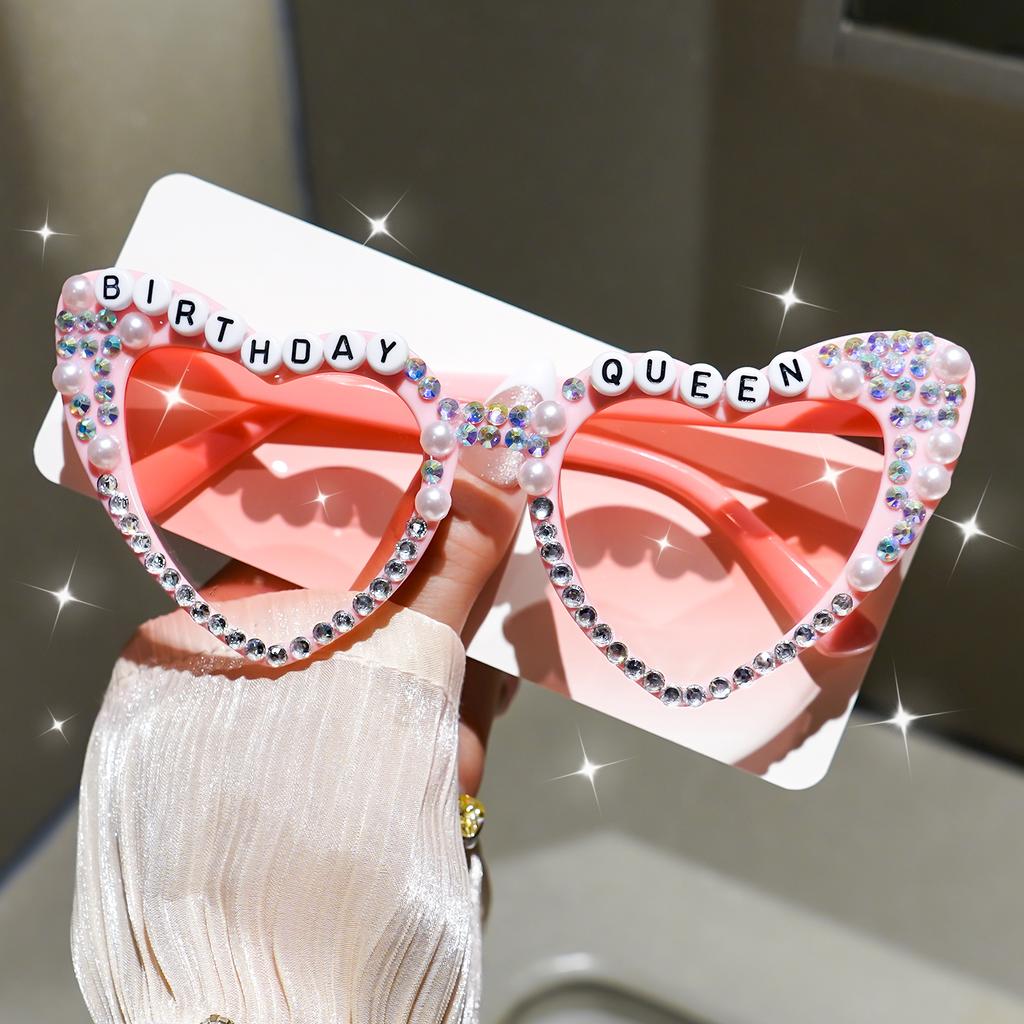Elegant Pearl-Embellished Heart-Shaped Sunglasses - Ideal For Bachelorette Parties Bride & Bridesmaid Gifts