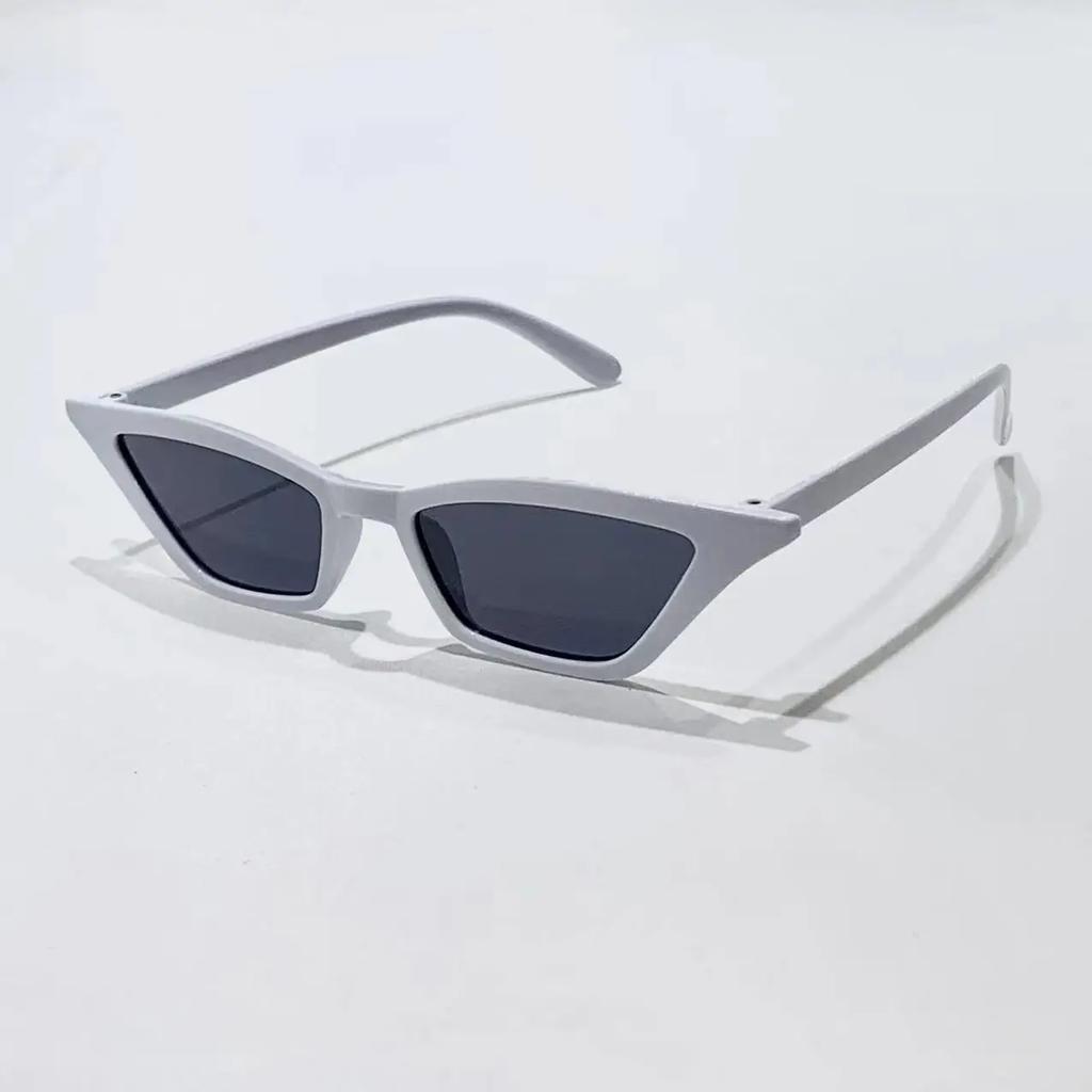 New Vintage Triangle Cat-Eye Sunglasses For Women High-End Trendy Hipster Girl Beach Glasses Outdoor Travel Camping Eyewear