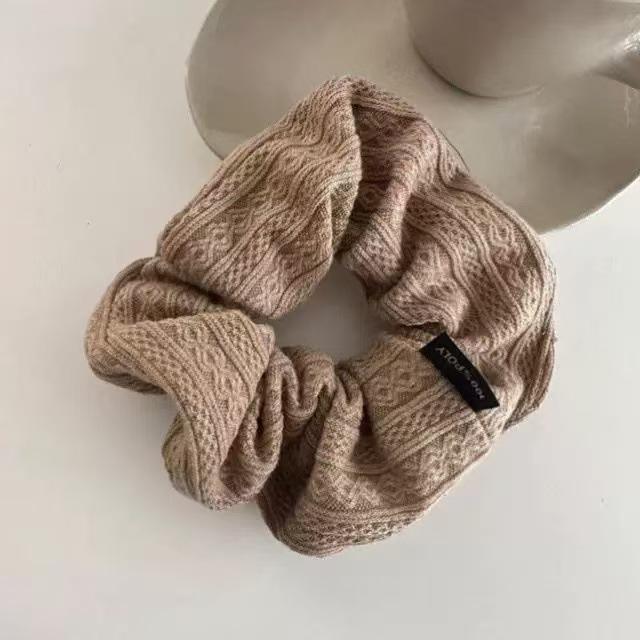 Retro Ethnic Knitted Brown Scrunchie - Versatile Korean Hair Accessory