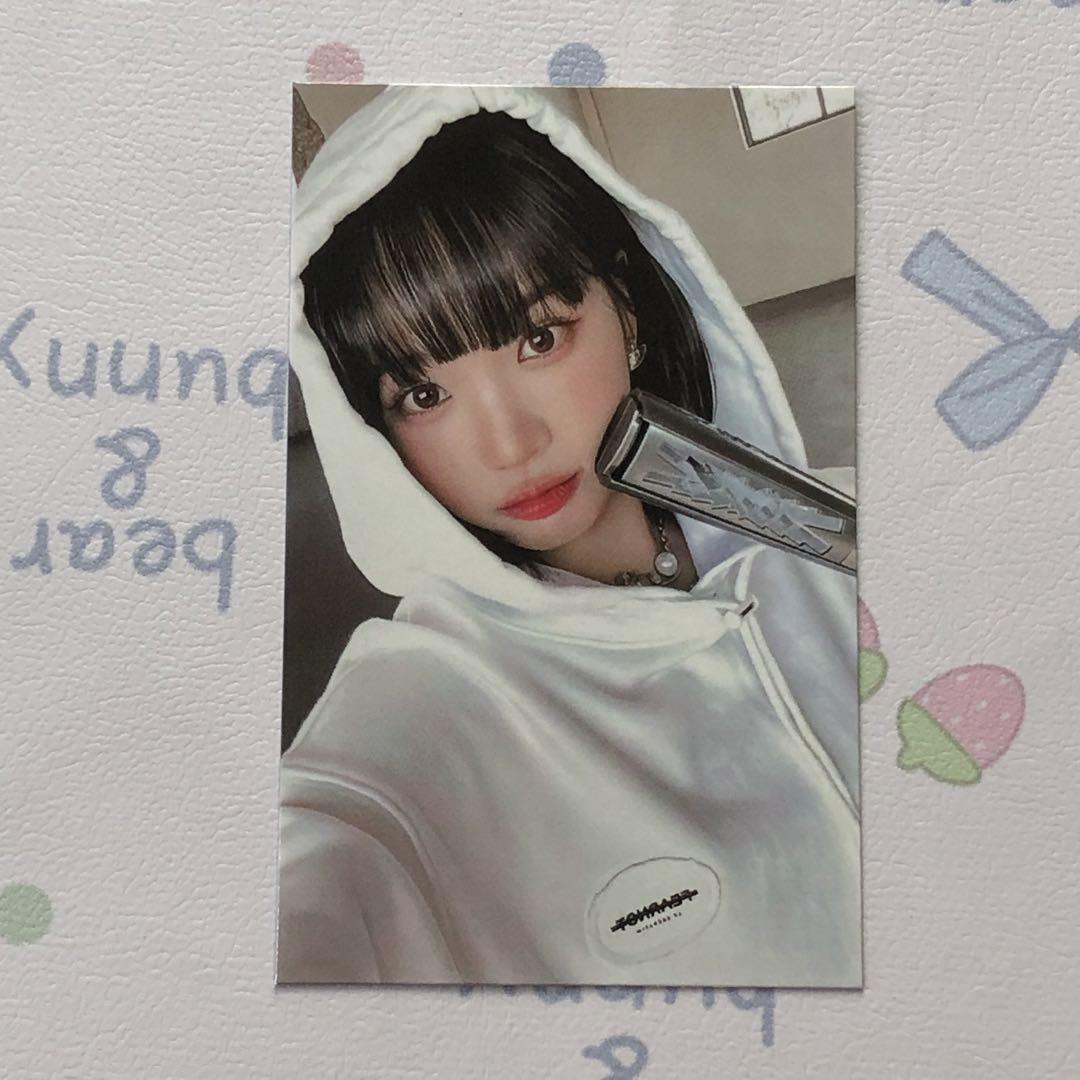 

[USED] LE SSERAFIM FEARNADA Chaewon FC Bonus Fan Meeting Trading Card