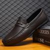 Fashion Summer Leather Men Loafers Breathable Flats Mens Casual Shoes Moccasins Man Lightweight Driving Shoes Wedding Shoes