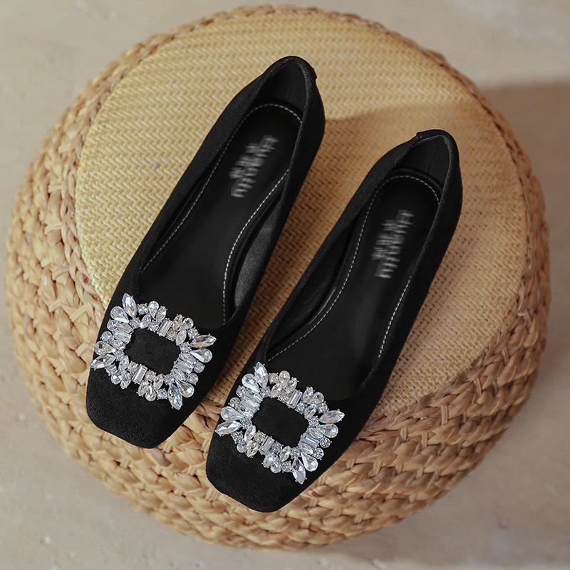 Low-heeled square-headed single shoes for women in spring 2025, new suede rhinestone square buckle, professional work, work shoes for women, black.