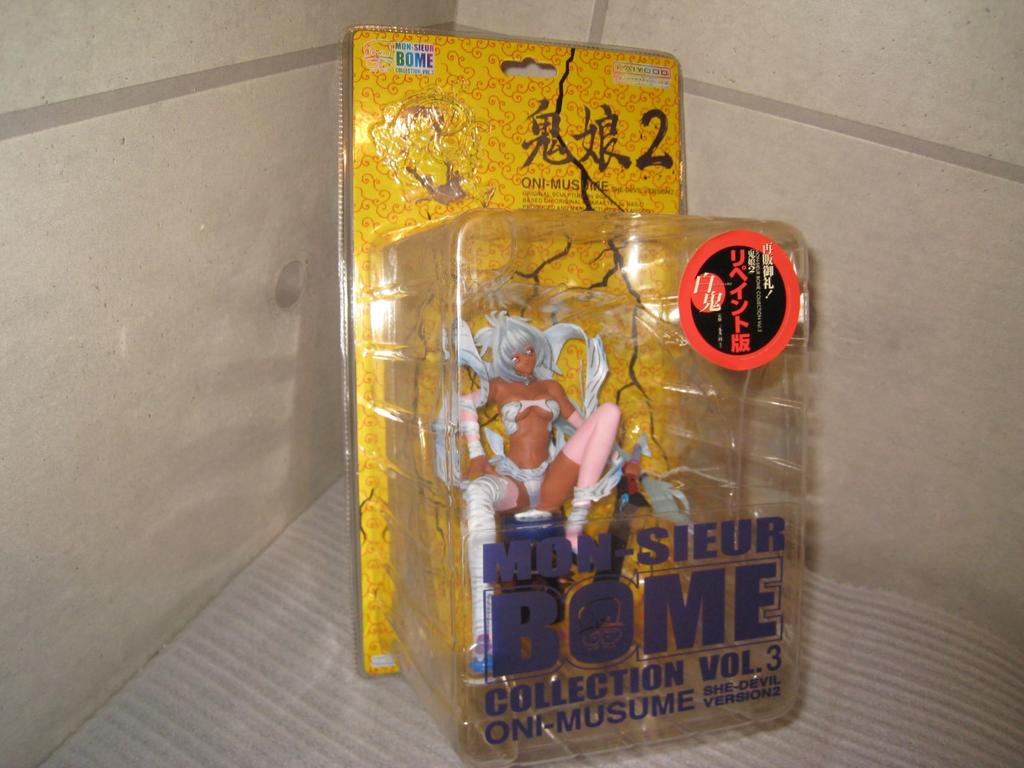 BOME COLLECTION Oniko II wersja przemalowana malowana wykończona MON-SIEUR (Produkt z PVC)