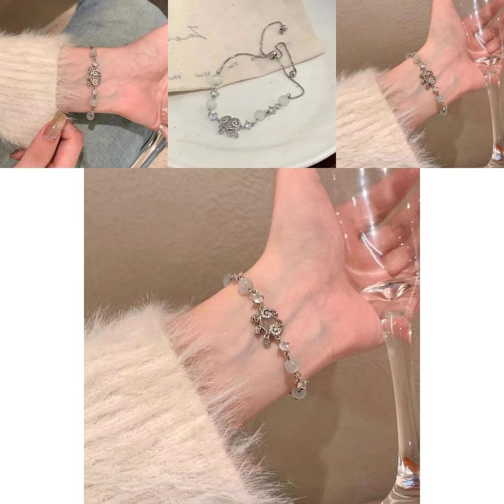 Cat Modern Elegant Eye Stone Bracelet With Delicate Zirconia Lock For Fashion Women