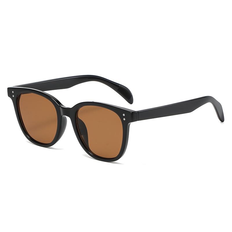 Large frame milk tea color sunglasses women's retro square big face thin glasses trendy new sunglasses spot