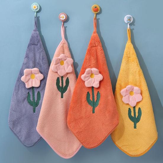 Wipe Towel Comfortable Super Absorbent Coral Fleece 3D Flower Shape Kitchen Bathroom