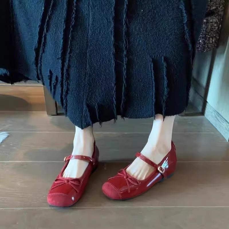 Sheepskin version! French beautiful Mary Jane shoes, red light mouth bow, one-word buckle belt inner height-increasing single shoes, wedding shoes