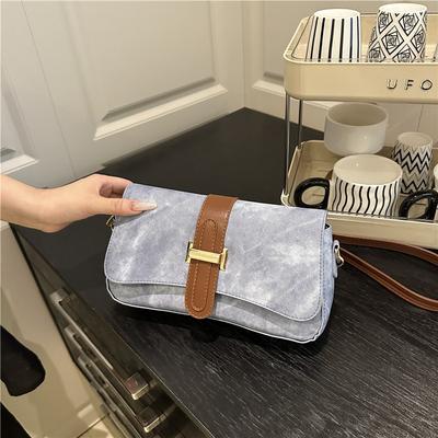 Niche Fashion Underarm Bag Women's New Trendy Retro Commuter Shoulder Bag Popular Belt Buckle Messenger Bag