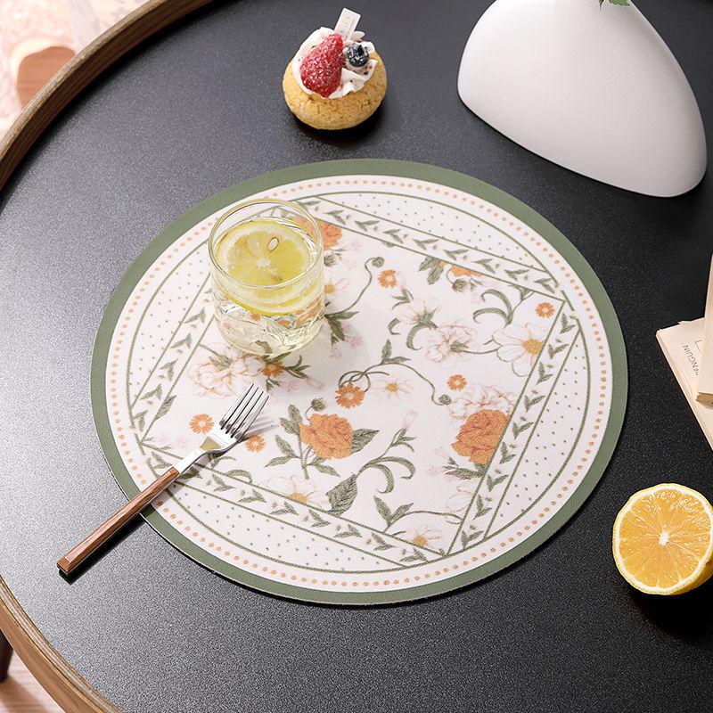 Heat-Resistant, Waterproof Leather Dining & Tea Table Mat - Luxury No-Wash Placemat, Oil-Proof Bowl Mat, Insulating Round Design.