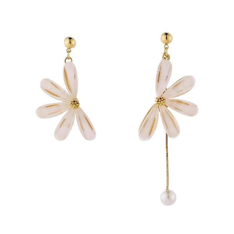 Asymmetrical Daisy Fairy Petal Earrings: Silver Needle Long Studs for Women, 2024 Style