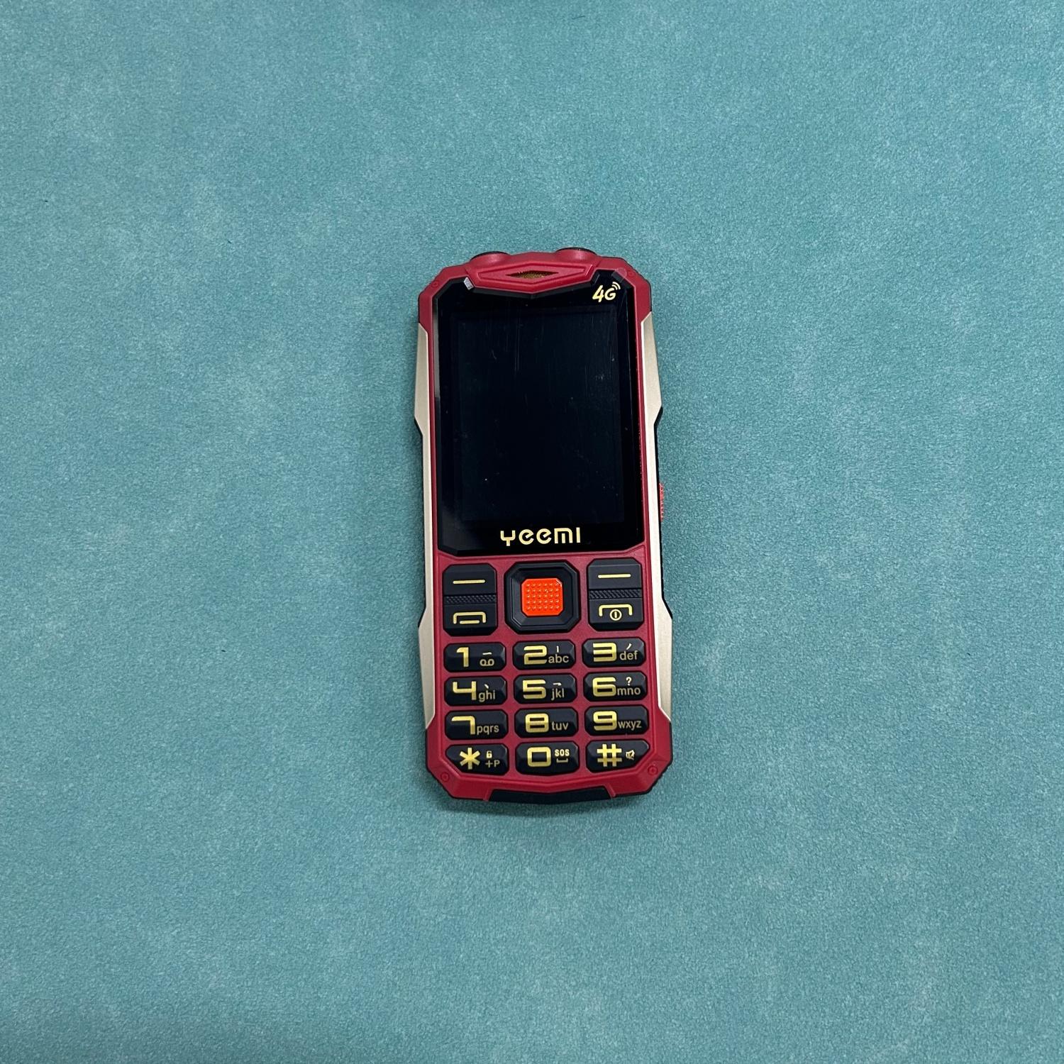 

Захищений мобільний телефон 4G Yeemi K1+ Ліхтарик із подвійною SIM-картою Велика клавіатура Великий динамік Функціональна кнопка All-netcom Телефон для людей похилого віку червоний