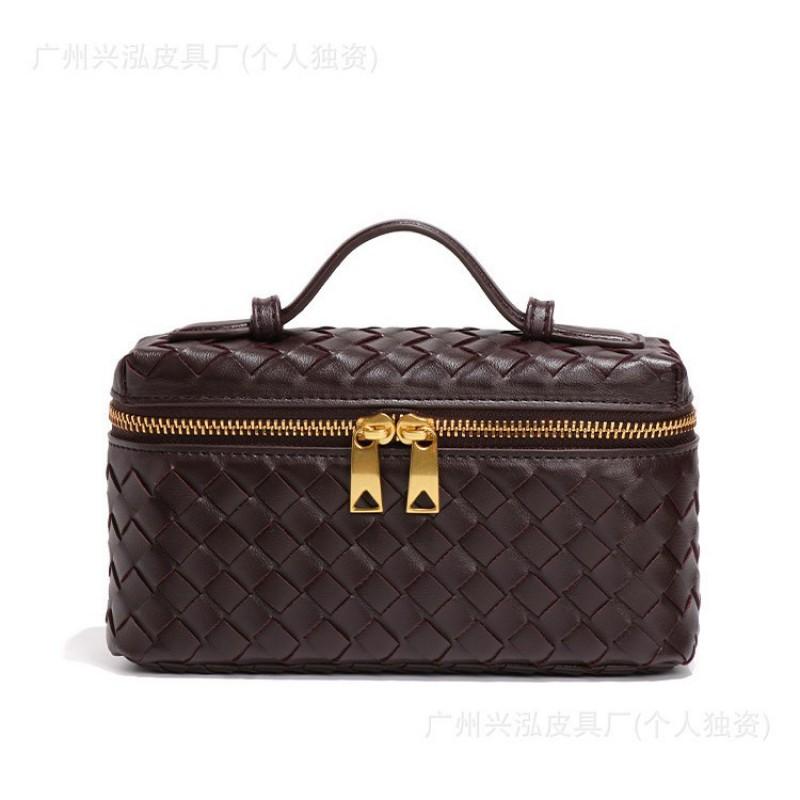 Woven Crossbody Bag Women Small PU Shoulder Daily Use Minimalist Style