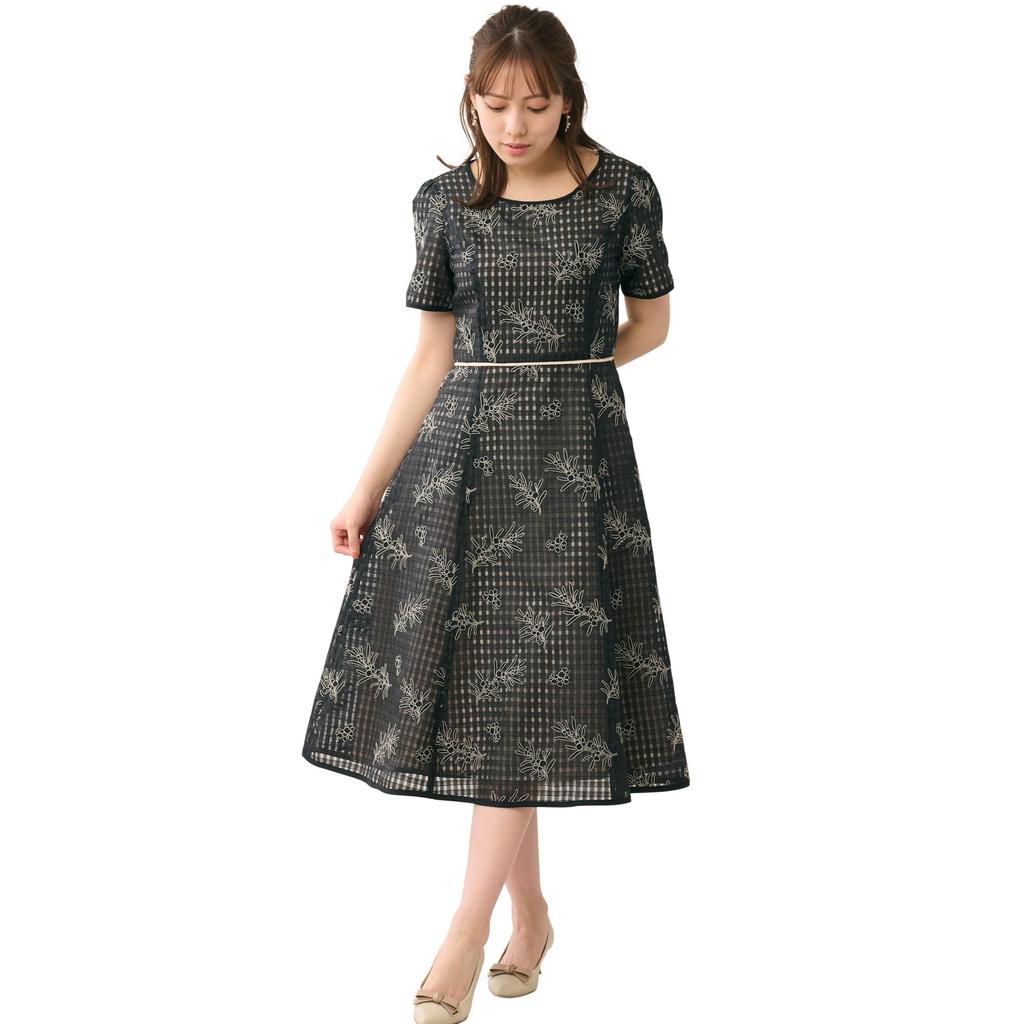 Casual Dress Rosemary Square Embroidered One Piece for Black [Lesse Passe] Women,