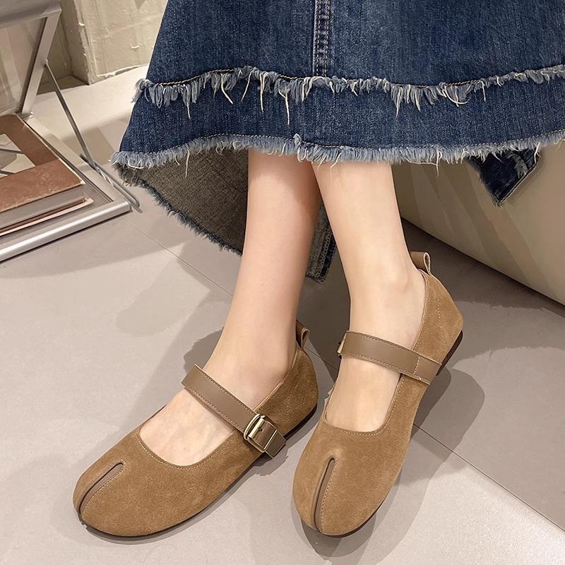 Mode Flats Damskor Delad Tå Mary Jane 2025 Höst Vår Nya Casual Retro Damskor Damer Loafers Kvinnor