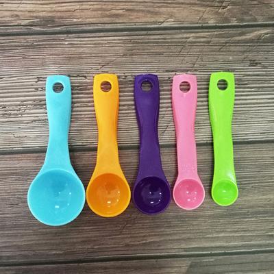 5Pcs Kreative Mess Werkzeuge Küche Messlöffel Teelöffel Zucker Scoop Kuchen