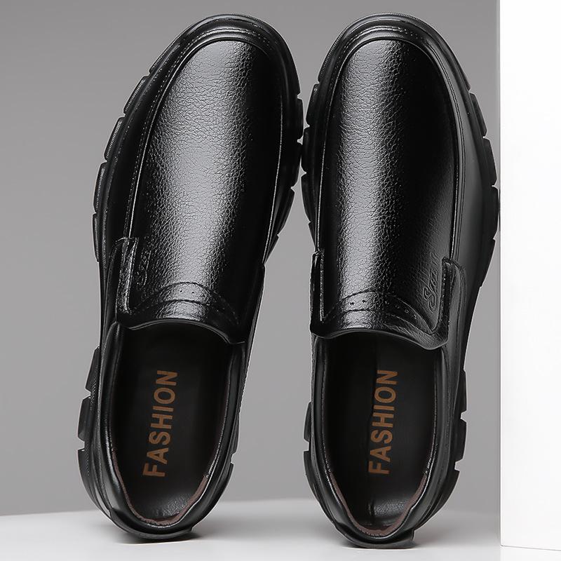Mens Genuine Leather Loafer Shoes Big Size 38-48 Breathable Business Daily Wear Shoes Plush Comfort Slip On Driving Moccasin Shoes All Season