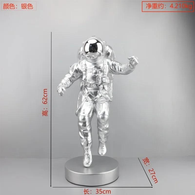 

Статуэтка персонажа «Прогуливающиеся астронавты с низкой гравитацией», украшение стола, серебряные фигурки космонавтов, скульптура, изделия из смолы