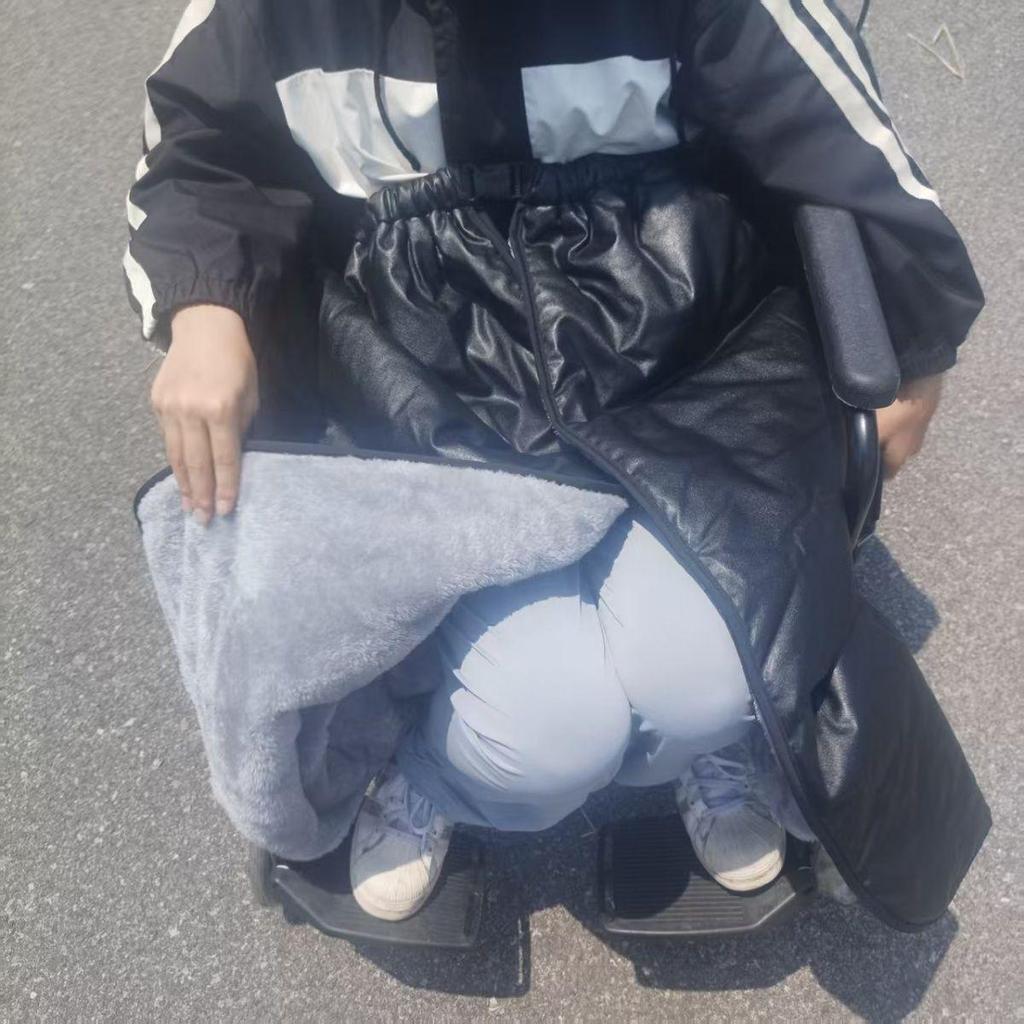 Windproof Wheelchair Travel Blanket - Winter Leg Warmer for Elderly