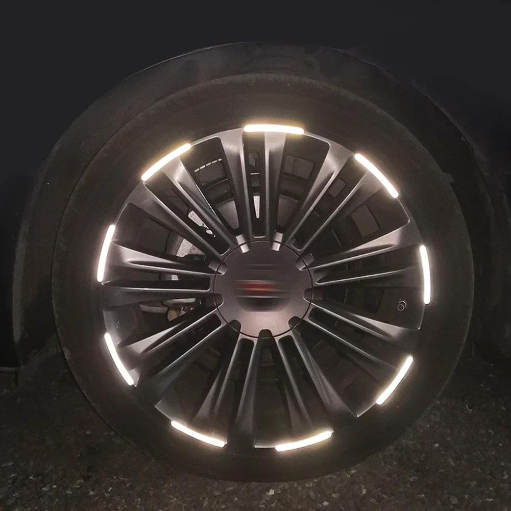 20pcs Car Wheel Hub Reflective Sticker Tire Rim Reflective Strips Luminous for Night Driving Car Bike Motorcycle Wheel Stickers