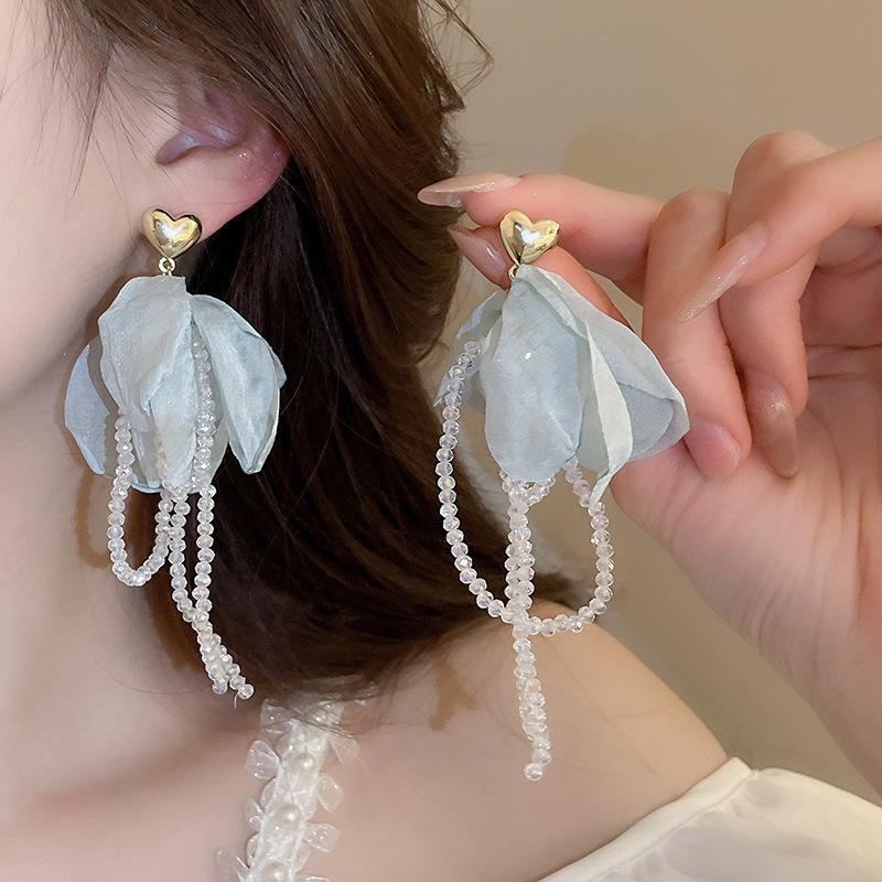 Silver Needle Heart Resin Flower Mesh Earrings: Luxurious, Sweet, Fresh, and Elegant Mori-Style Women's Jewelry