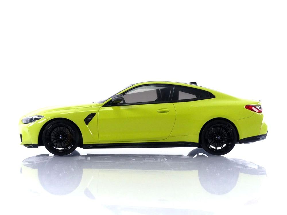 Minichamps scale BMW M4 2020 Yellow 1/18