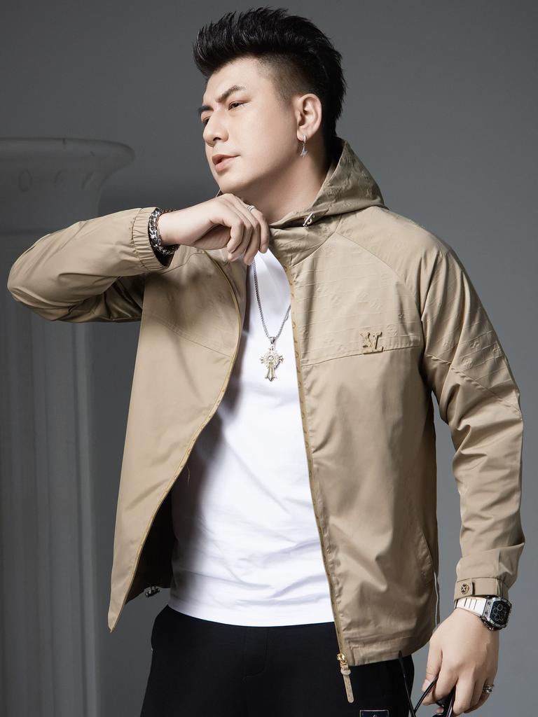 European Trendy Brand Badge Hooded Jacket Men's 2025 New Autumn Fashion Casual Top Windproof Jacket Men's Clothing
