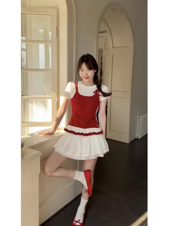 Morning Bloom Patchwork Ruffle Hem Short-Sleeve T-Shirt for Women