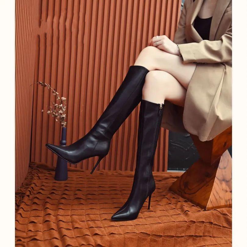Super fire thin heel high boots women's 2025 new autumn and winter pointed fashion high heel versatile niche side zipper boots women