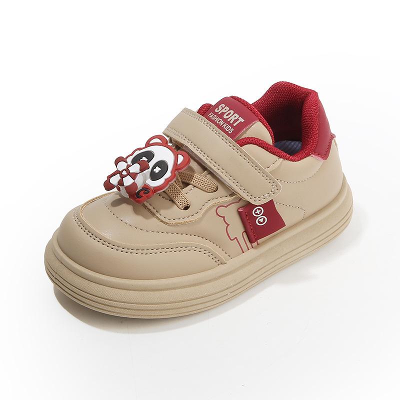 

Clearance children s sports shoes 2025 spring and autumn boys casual board shoes cartoon girls bread shoes soft-soled baby shoes 32 size shoes inner length about 19.5cm