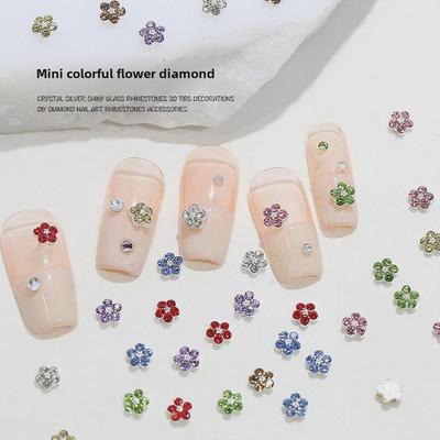 Kolorowe Mini Kwiaty Nakładane Diamentowe Zdobienie Paznokci - Metalowy Stop 3D Śliwkowy Kwiat Pięciopłatkowy Dodatek