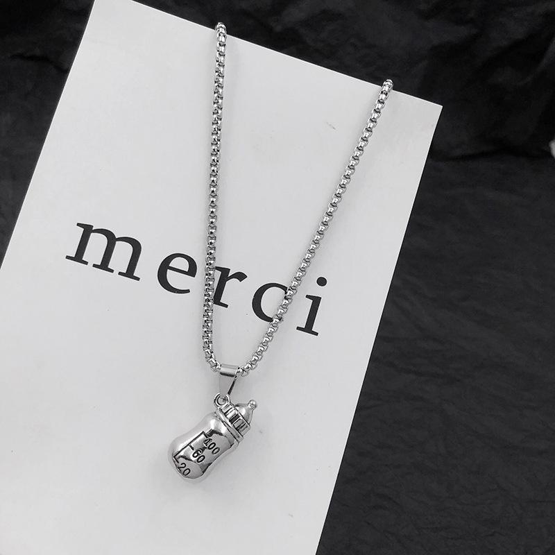 Fashionable And Creative Metal Baby Bottle Pendant Necklace Personalized Hip-hop Street Niche Design Jewelry Gift