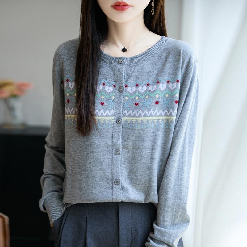 

Кардиган жаккардовый из шерсти мериноса женский осенне-зимний новый вязаный жакет с бантом дизайн в нежном стиле короткий XL серый