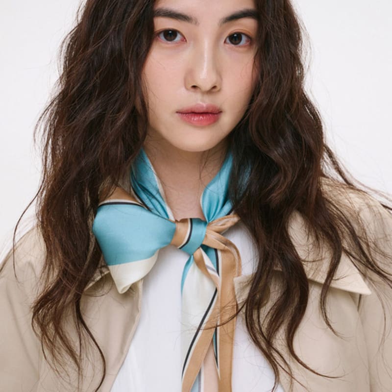 

Saint Luxure Anon Blue Beige Blue Beige_None