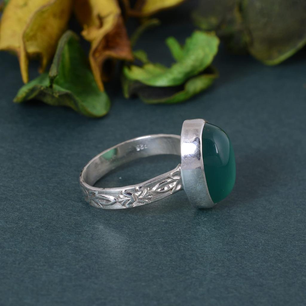 Green Onyx Ring, Solid Ring, Designer Ring, Statement Ring, Birthstone Gift, 925 Sterling Silver, Partywear Ring, Oval Ring