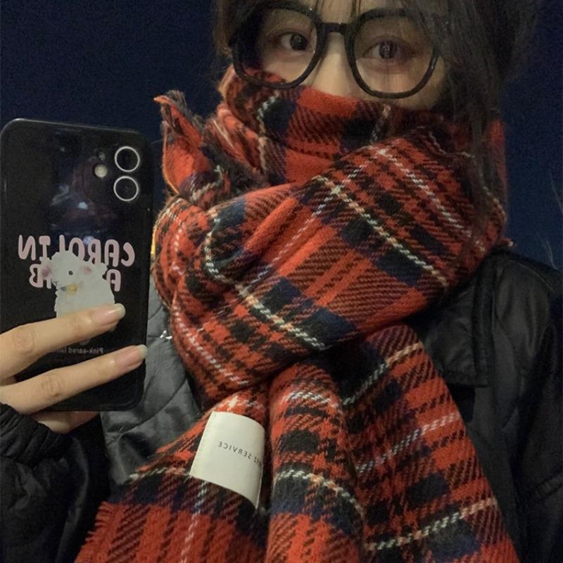 Christmas scarf women's winter senior sense versatile red plaid scarf student couple thickened warm shawl